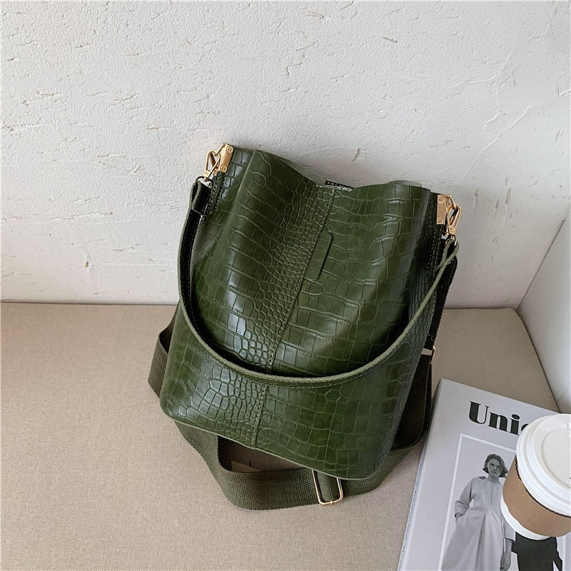 Vintage Crocodile Pattern Bucket Bag