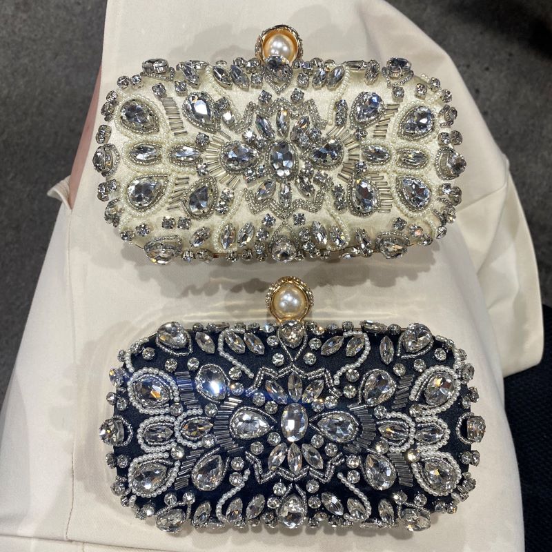 Women's Crystal Pearl Clutch